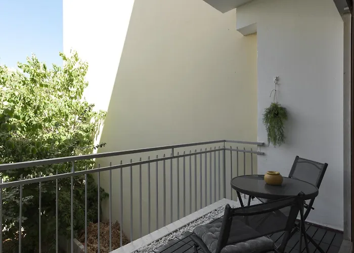 Mira Mar 1 - Near The By Hd