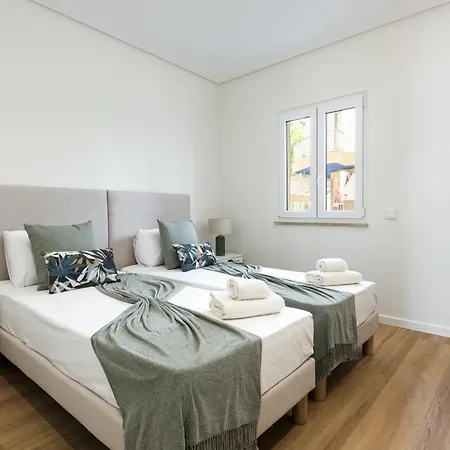 Mira Mar 1 - Near The By Hd Apartment *